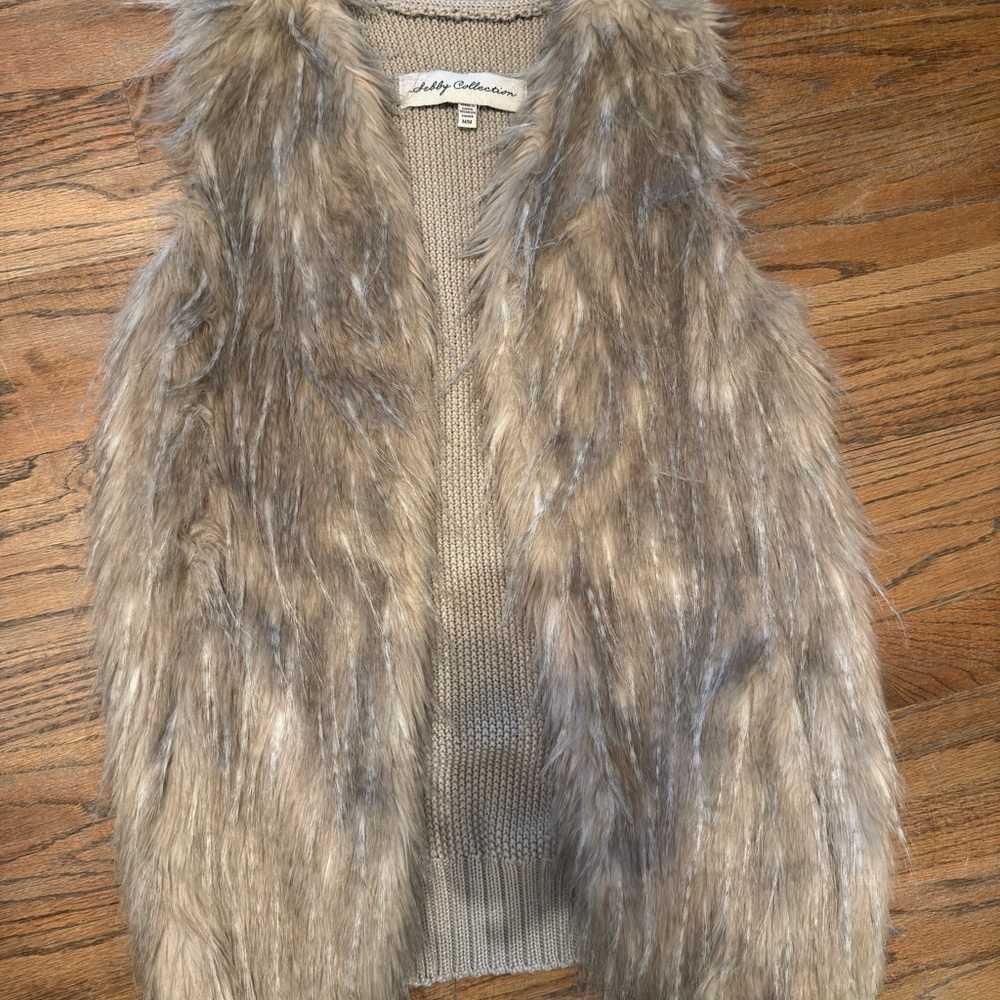 Faux fur vest